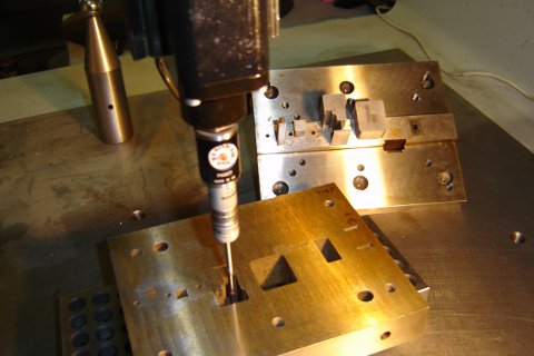 CMM measuring cavity