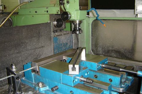 CNC milling